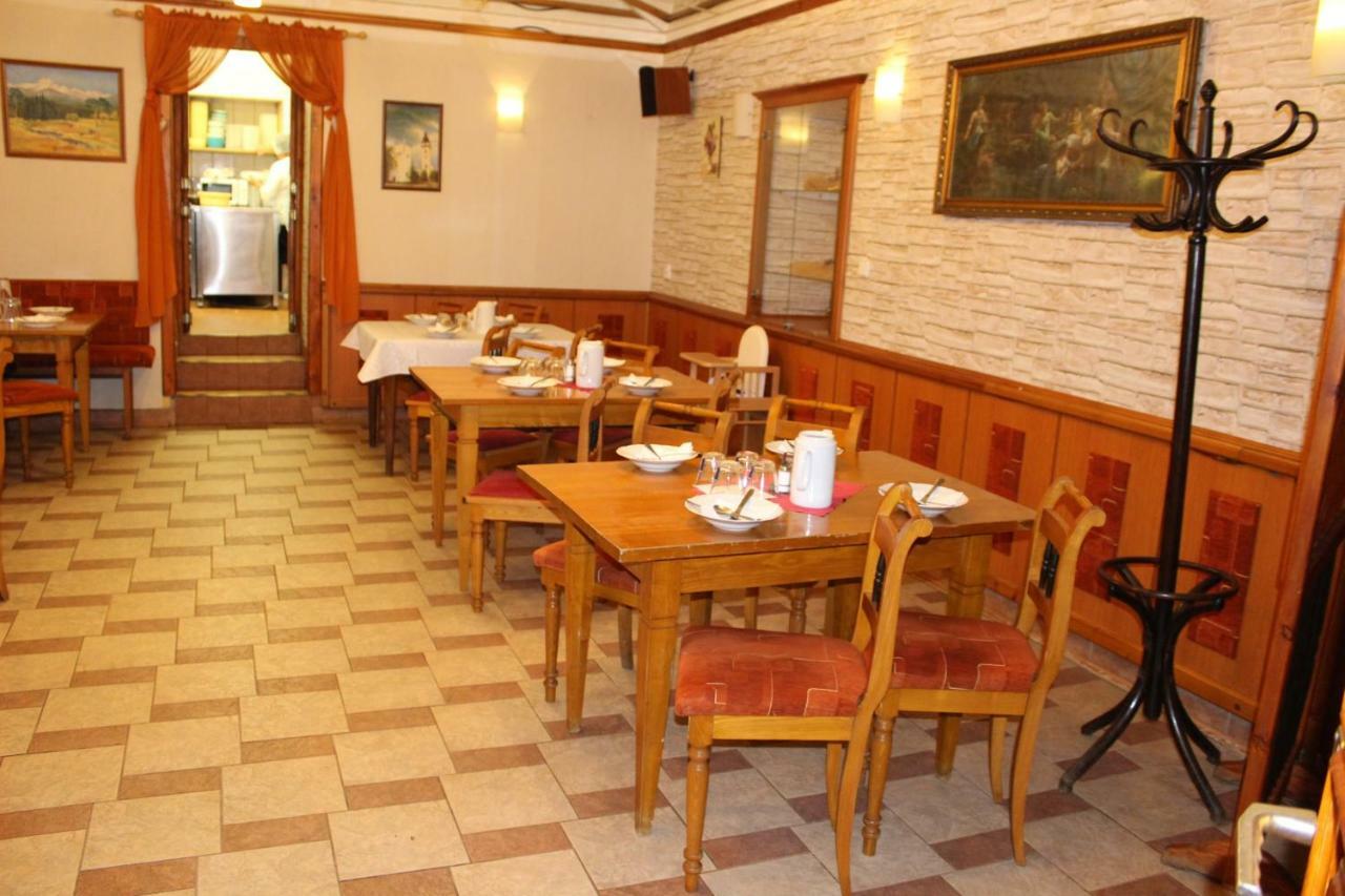 V Penzion Spisska Bela Exterior foto