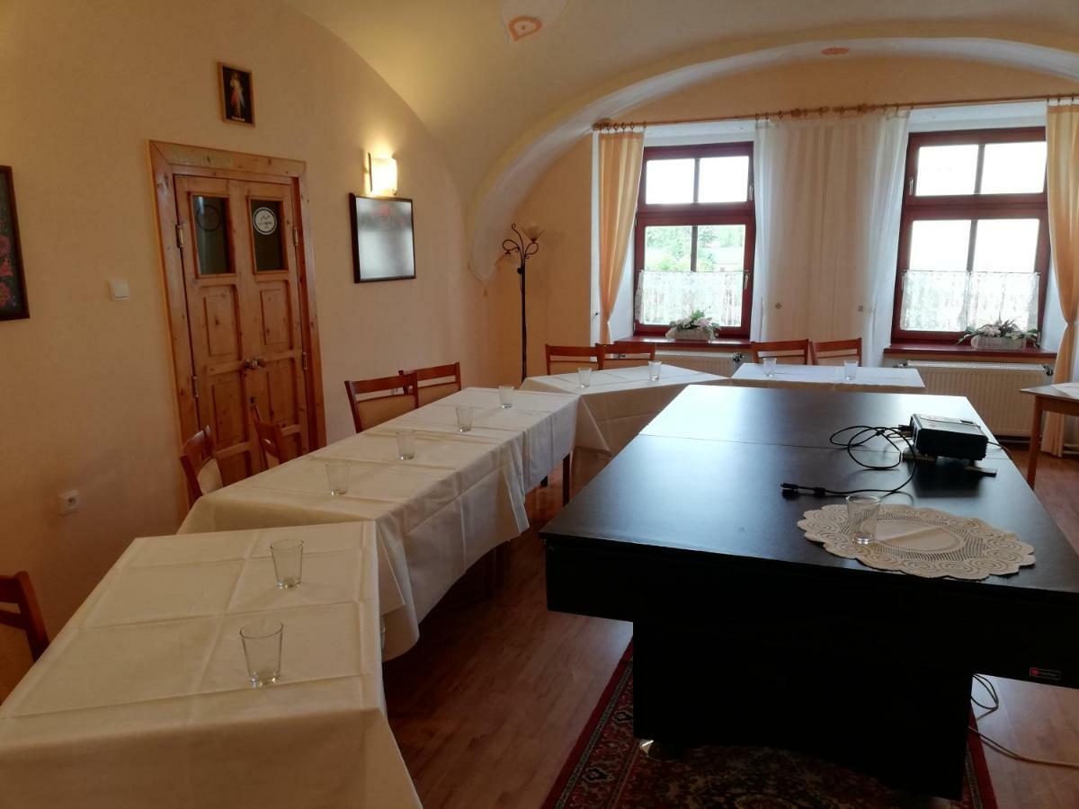 V Penzion Spisska Bela Exterior foto